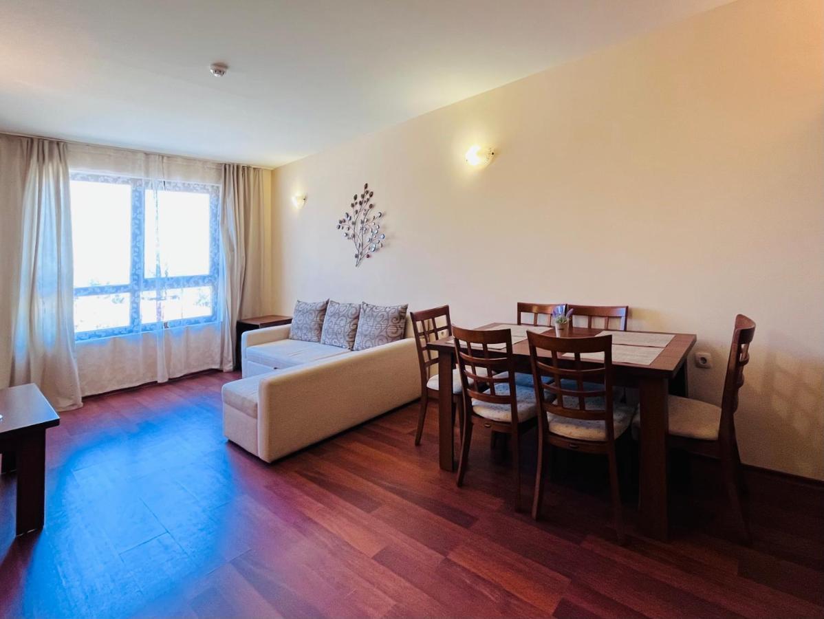 Sea View Rental Front Beach Golden Sands Esterno foto