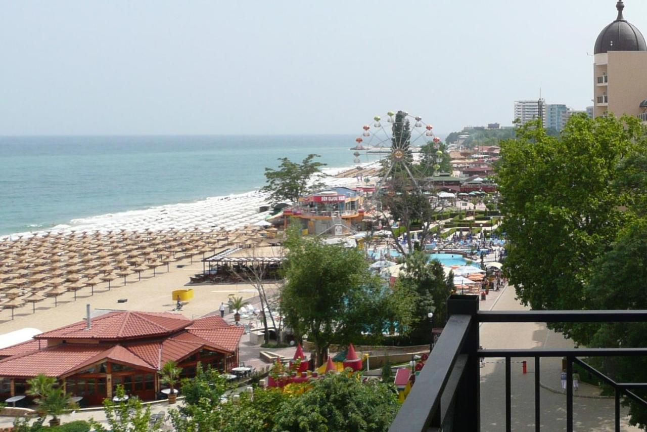 Sea View Rental Front Beach Golden Sands Esterno foto