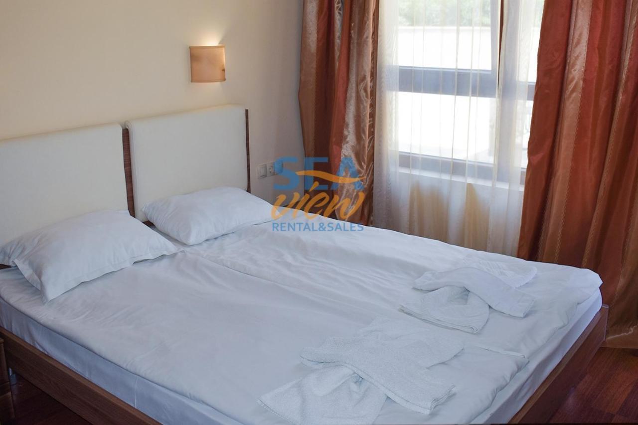 Sea View Rental Front Beach Golden Sands Esterno foto
